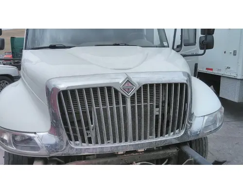 Hood INTERNATIONAL 4300 LKQ Heavy Truck - Goodys