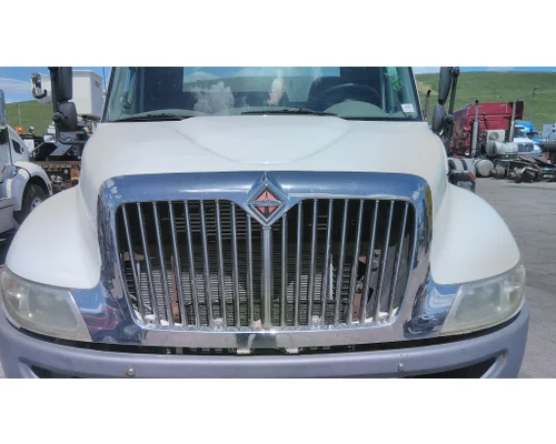 Hood INTERNATIONAL 4300 LKQ Heavy Truck - Goodys