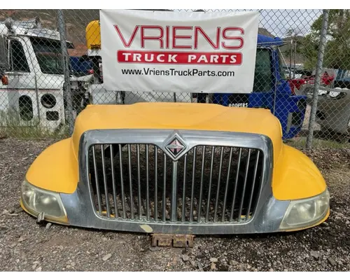 Hood INTERNATIONAL 4300 Vriens Truck Parts
