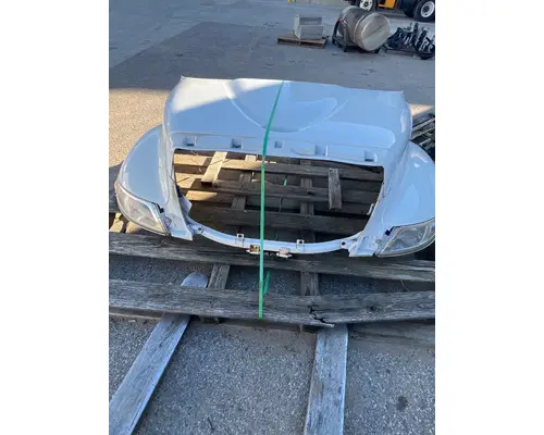 Hood INTERNATIONAL 4300 K &amp; R Truck Sales, Inc.