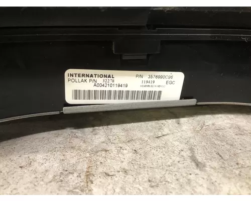 International 4300 Instrument Cluster