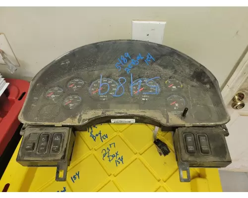 Instrument Cluster INTERNATIONAL 4300 Crest Truck Parts