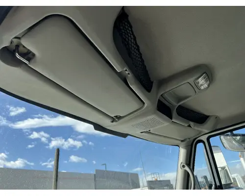 Interior Sun Visor INTERNATIONAL 4300 DTI Trucks