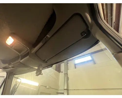 Interior Sun Visor INTERNATIONAL 4300 DTI Trucks