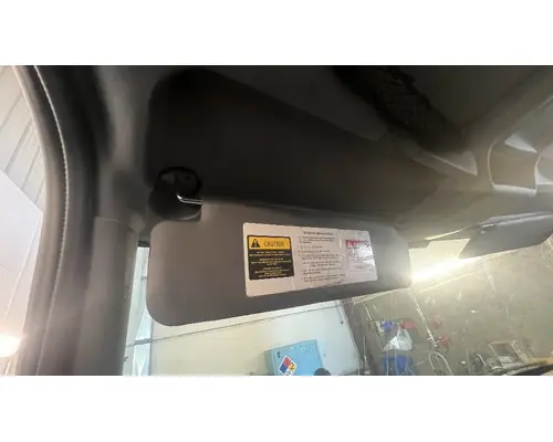 Interior Sun Visor INTERNATIONAL 4300 DTI Trucks