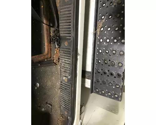 Interior Trim Panel International 4300 Vander Haags Inc WM