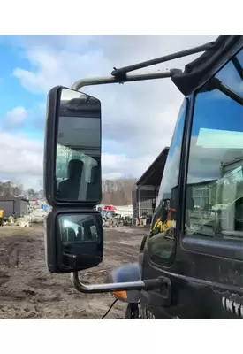 International 4300 Mirror (Side View)