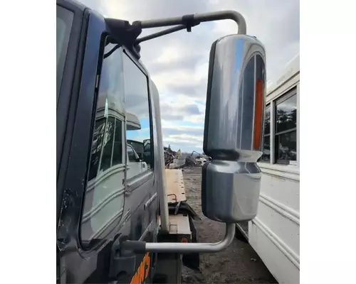International 4300 Mirror (Side View)