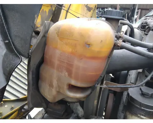 Radiator Overflow Bottle INTERNATIONAL 4300 LKQ Thompson Motors - Wykoff