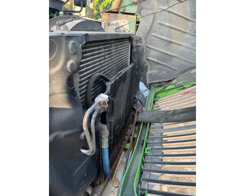 Radiator INTERNATIONAL 4300 B &amp; W  Truck Center