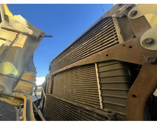 Radiator INTERNATIONAL 4300 DTI Trucks