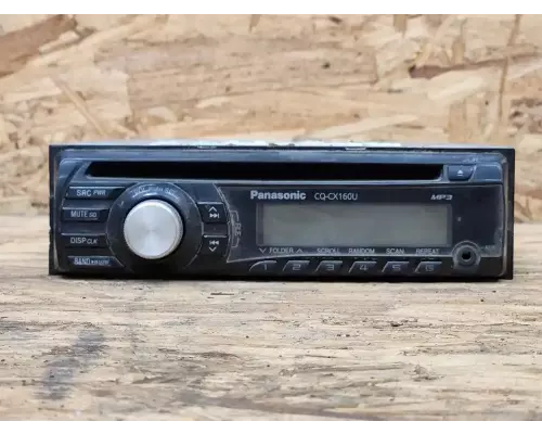 International 4300 Radio