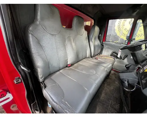 Seat, Front INTERNATIONAL 4300 DTI Trucks