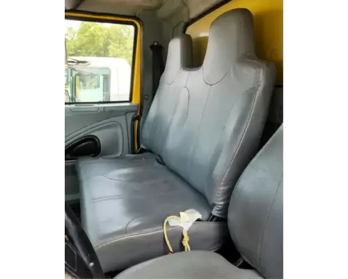 International 4300 Seat, Front