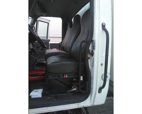 Seat, Front INTERNATIONAL 4300 LKQ Evans Heavy Truck Parts