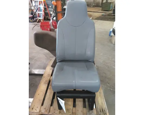 Seat, Front INTERNATIONAL 4300 LKQ Thompson Motors - Wykoff