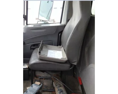 Seat, Front INTERNATIONAL 4300 LKQ Thompson Motors - Wykoff