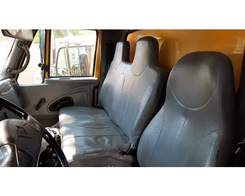 Seat, Front INTERNATIONAL 4300 LKQ Heavy Truck Maryland