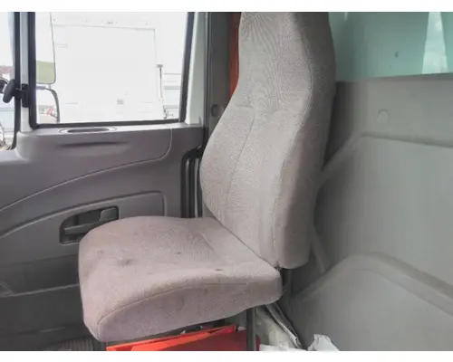 Seat, Front INTERNATIONAL 4300 LKQ Heavy Truck - Goodys
