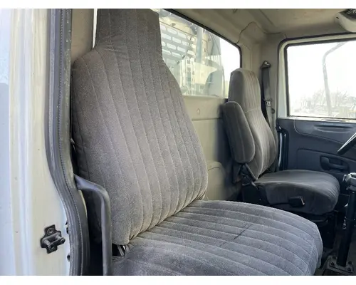 Seat, Front INTERNATIONAL 4300 DTI Trucks