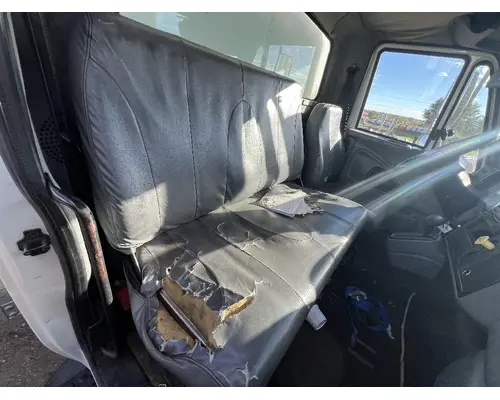 Seat, Front INTERNATIONAL 4300 DTI Trucks