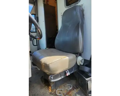 Seat, Front International 4300 Complete Recycling Group LLC