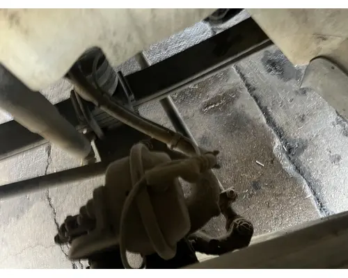 Spindle / Knuckle, Front INTERNATIONAL 4300 DTI Trucks