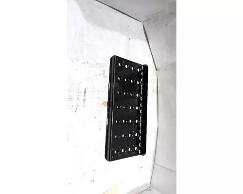 Step INTERNATIONAL 4300 Marshfield Transportation Products