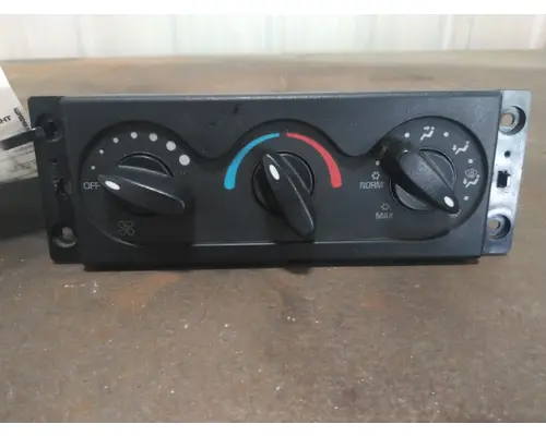 Temperature Control INTERNATIONAL 4300 LKQ Heavy Truck Maryland