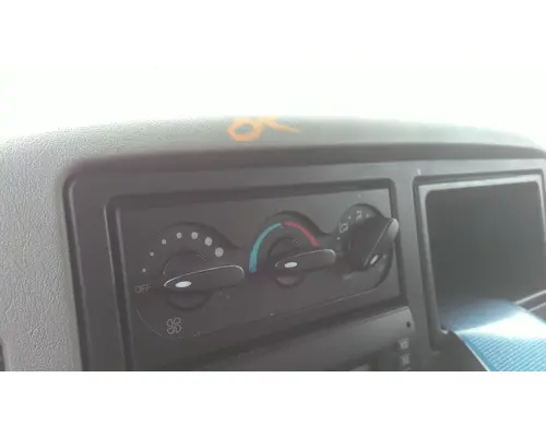 Temperature Control INTERNATIONAL 4300 LKQ Heavy Truck - Goodys