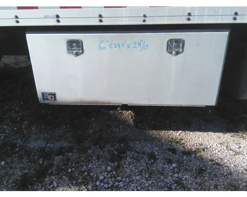 Tool Box INTERNATIONAL 4300 LKQ Geiger Truck Parts