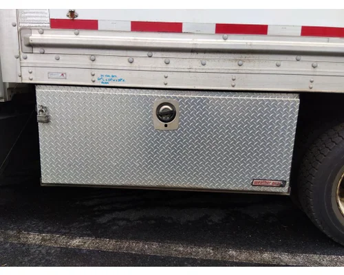 Tool Box INTERNATIONAL 4300 LKQ Heavy Truck Maryland