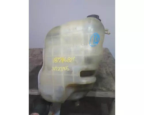 Windshield Washer Reservoir INTERNATIONAL 4300 LKQ KC Truck Parts - Inland Empire