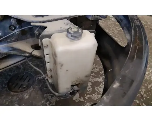 Windshield Washer Reservoir INTERNATIONAL 4300 LKQ Western Truck Parts