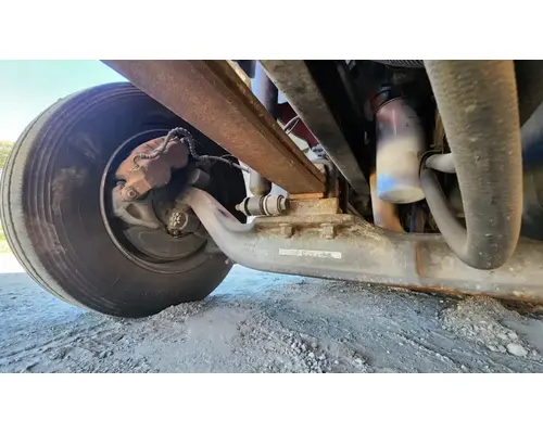 International 4400 LP Axle Assy, Fr (4WD)