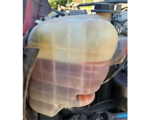 International 4400 LP Radiator Overflow Bottle