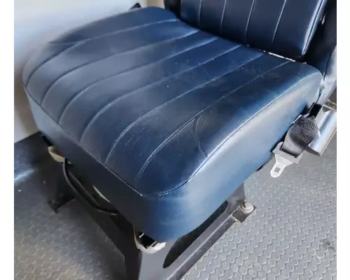 International 4400 LP Seat, Front