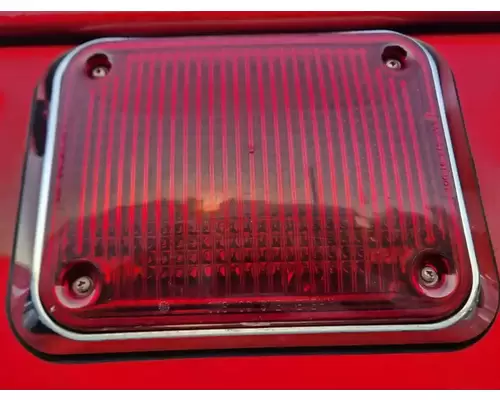 International 4400 LP Tail Lamp