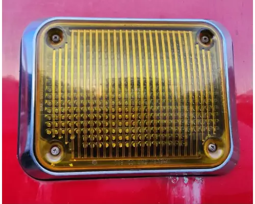 International 4400 LP Tail Lamp