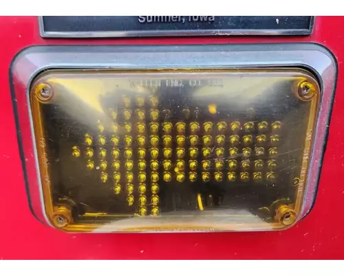 International 4400 LP Tail Lamp