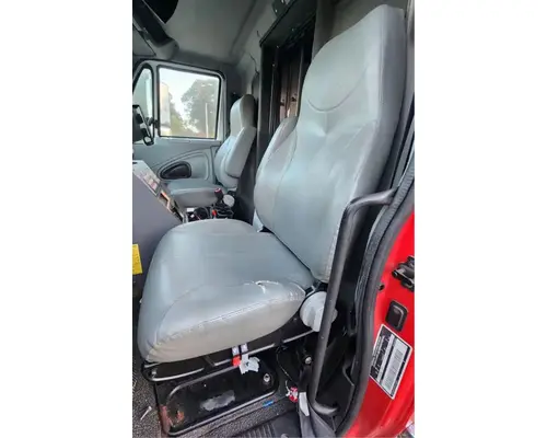 Seat, Front International 4400 LP Complete Recycling Group LLC