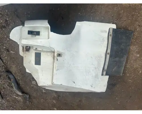 Fender Extension International 4400 sba Dixie Truck Centre