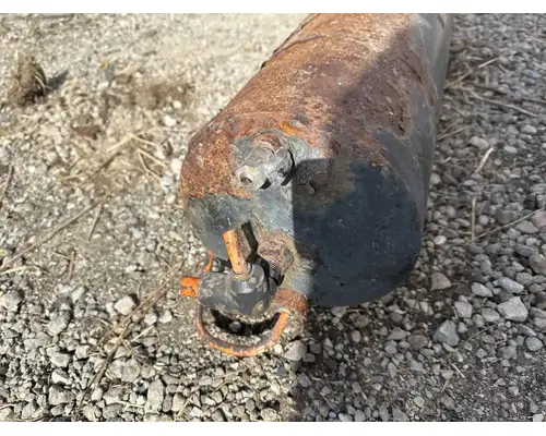 International 4400 sba Air Tank