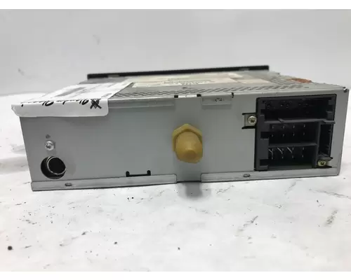 International 4400 AV Equipment