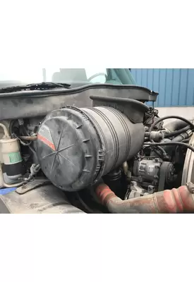 International 4400 Air Cleaner