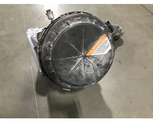 International 4400 Air Cleaner