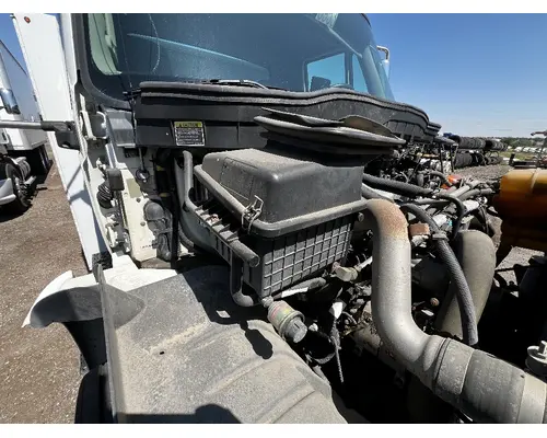 Air Cleaner INTERNATIONAL 4400 DTI Trucks