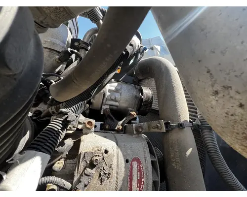 Air Conditioner Compressor INTERNATIONAL 4400 DTI Trucks