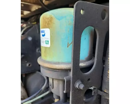 International 4400 Air Drier