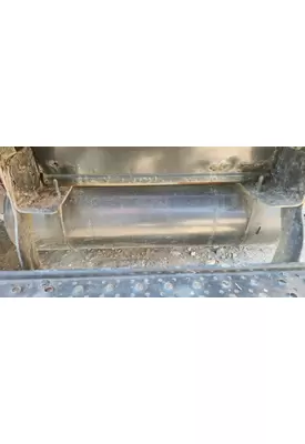 International 4400 Air Tank
